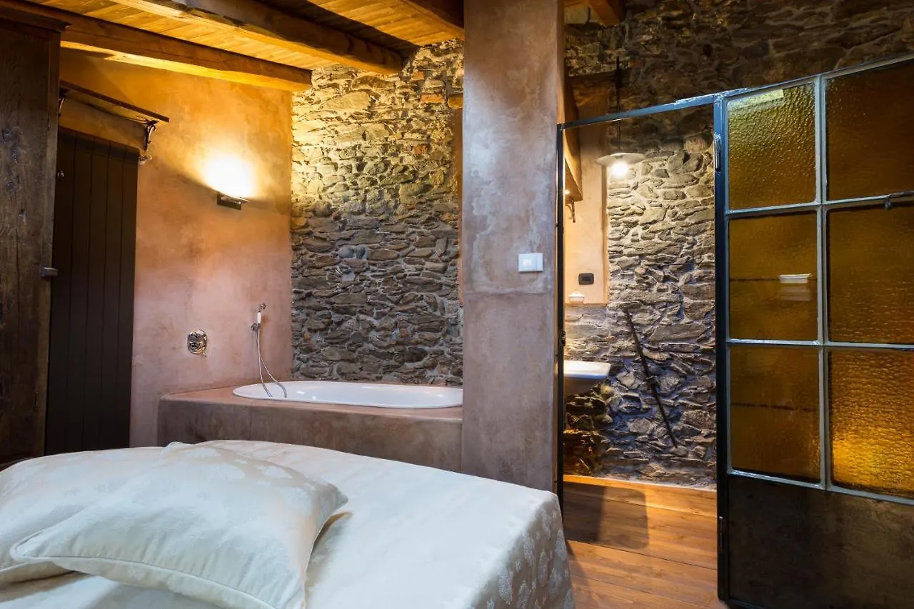 Foresteria Antica Farmacia Cedegolo Bed & Breakfast
