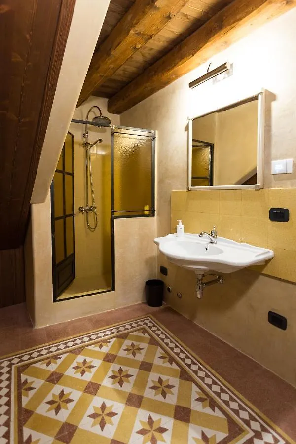 Bed & Breakfast Foresteria Antica Farmacia Cedegolo